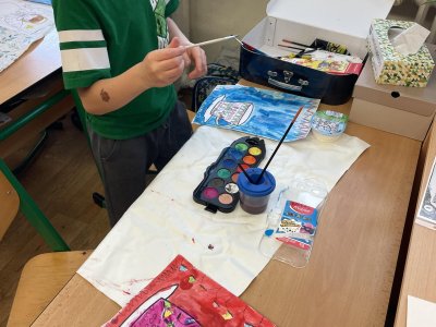 10. 12. 25 Malování hrnečků