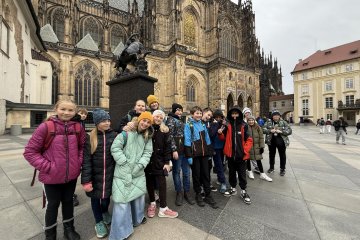 Ve čtvrtek 20. listopadu se žáci 5. B vydali na exkurzi do Prahy.