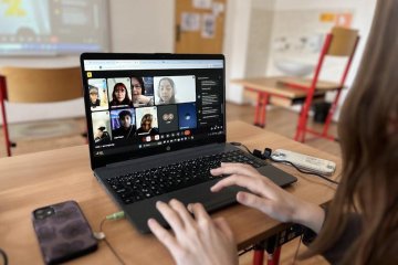 Naši žáci se spojili s Evropou při mezinárodních videokonferencích