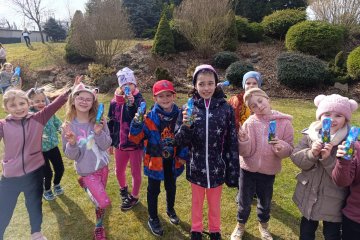 Velikonoční šipkovaná s koledou