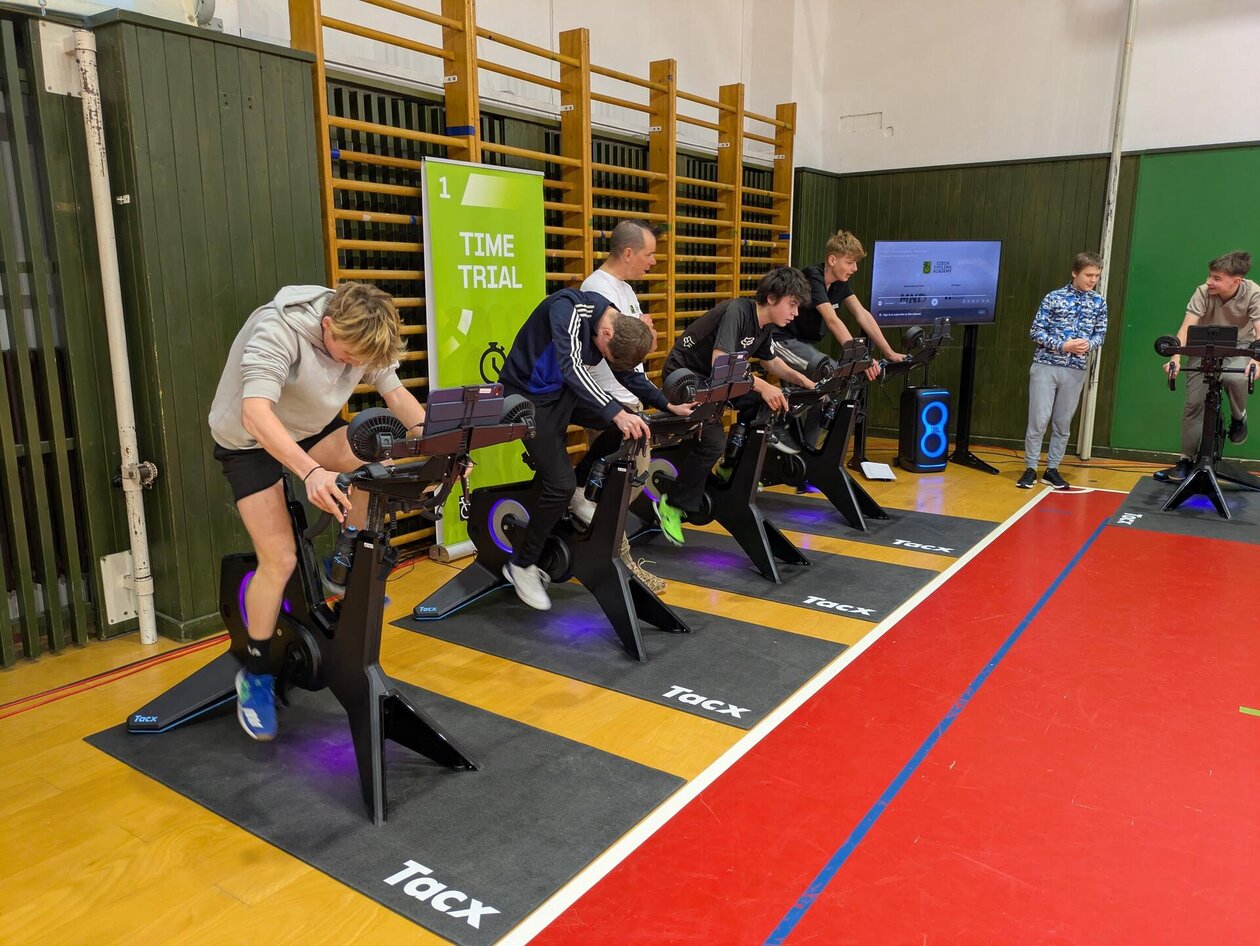 Czech Cycling Academy přivezla do školy moderní sportovní zážitek i motivaci k pohybu