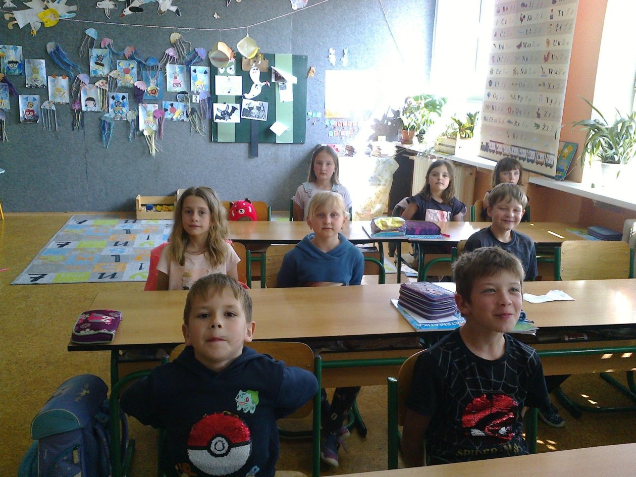 Jak jsme zkusili hodinu ve škole postaru